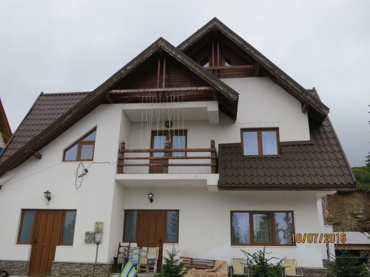 Cetina Hotel Ranca Exterior photo