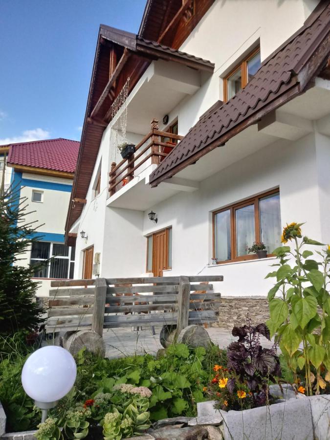 Cetina Hotel Ranca Exterior photo